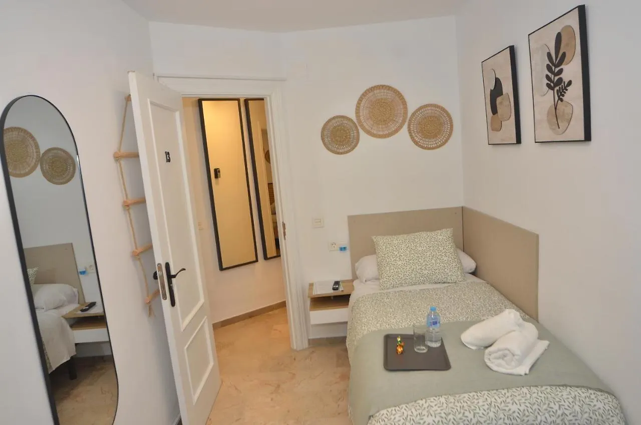 Guest house Alojamiento Azahara Malaga Spain