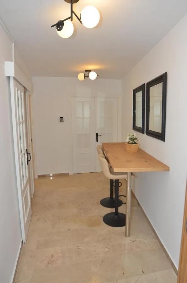 Alojamiento Azahara Malaga Guest house