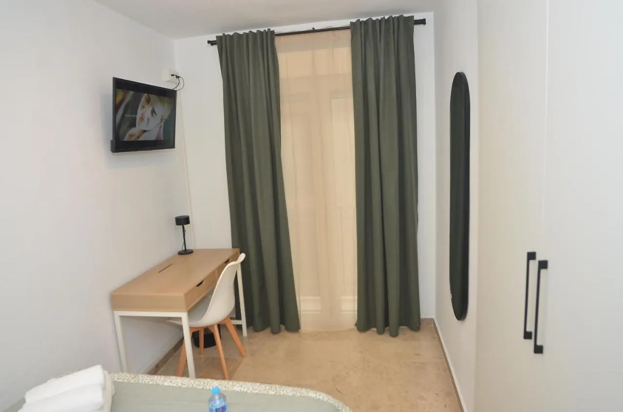 Alojamiento Azahara Malaga Guest house