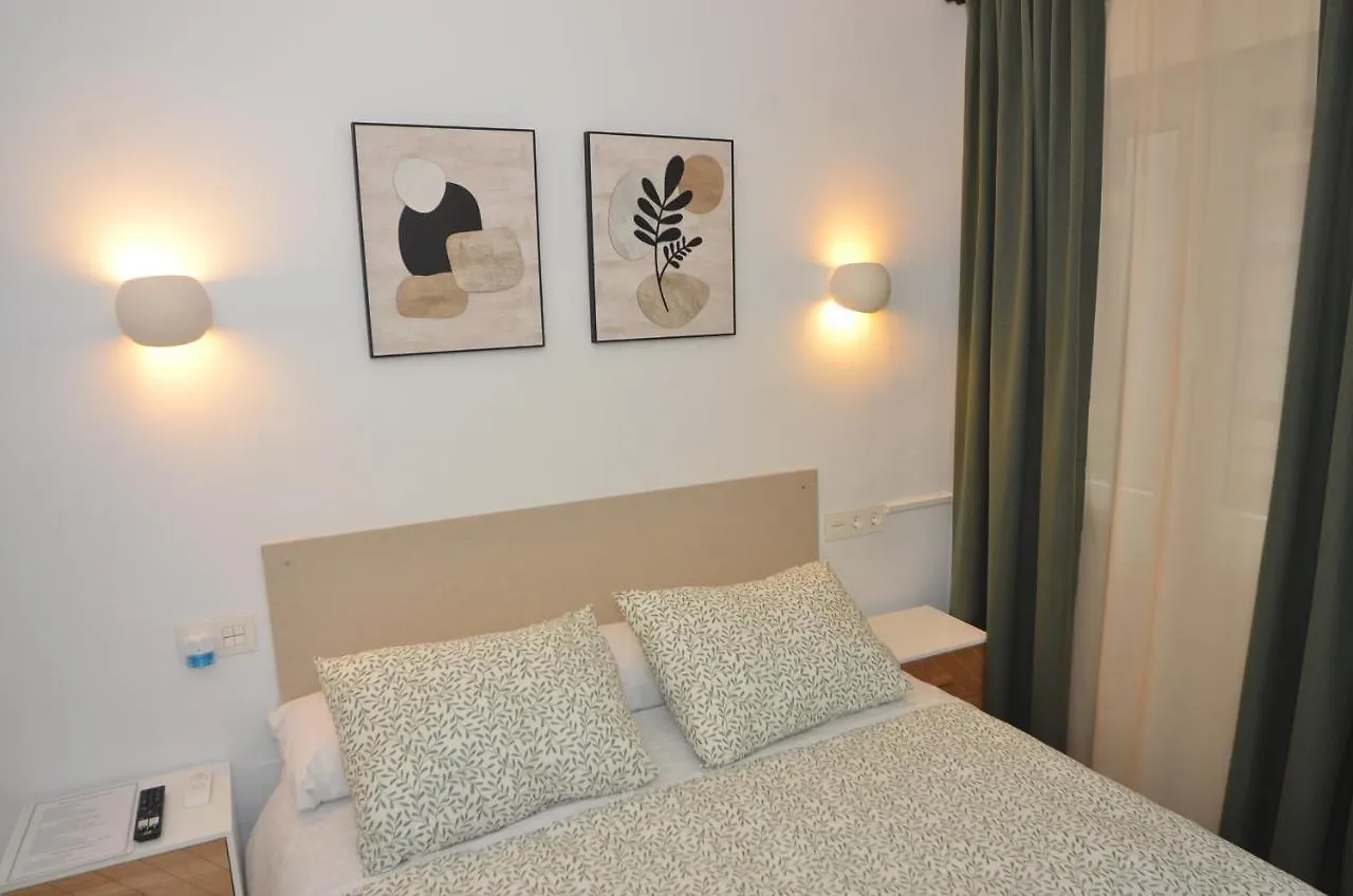 Alojamiento Azahara Malaga Guest house